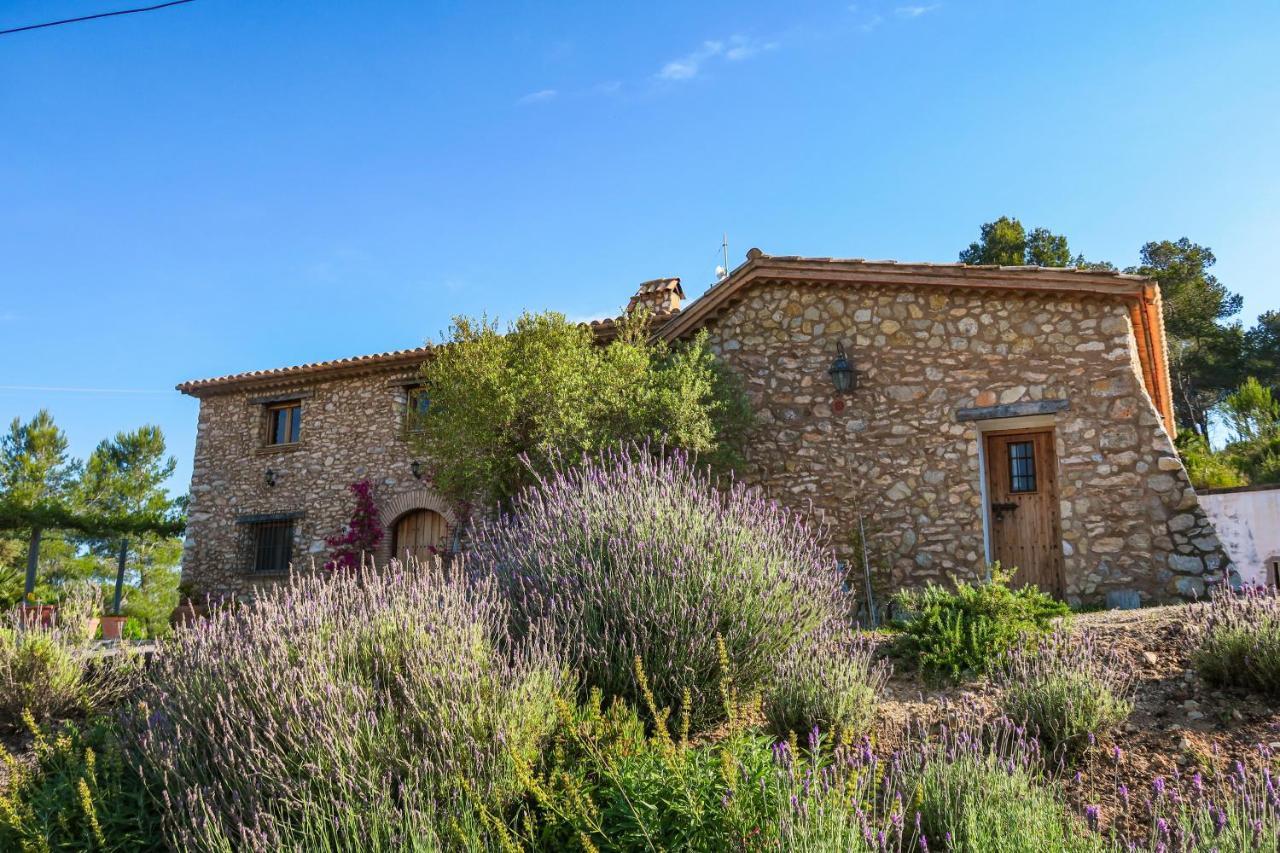 Masia Pou De La Vinya Sitges Exteriér fotografie
