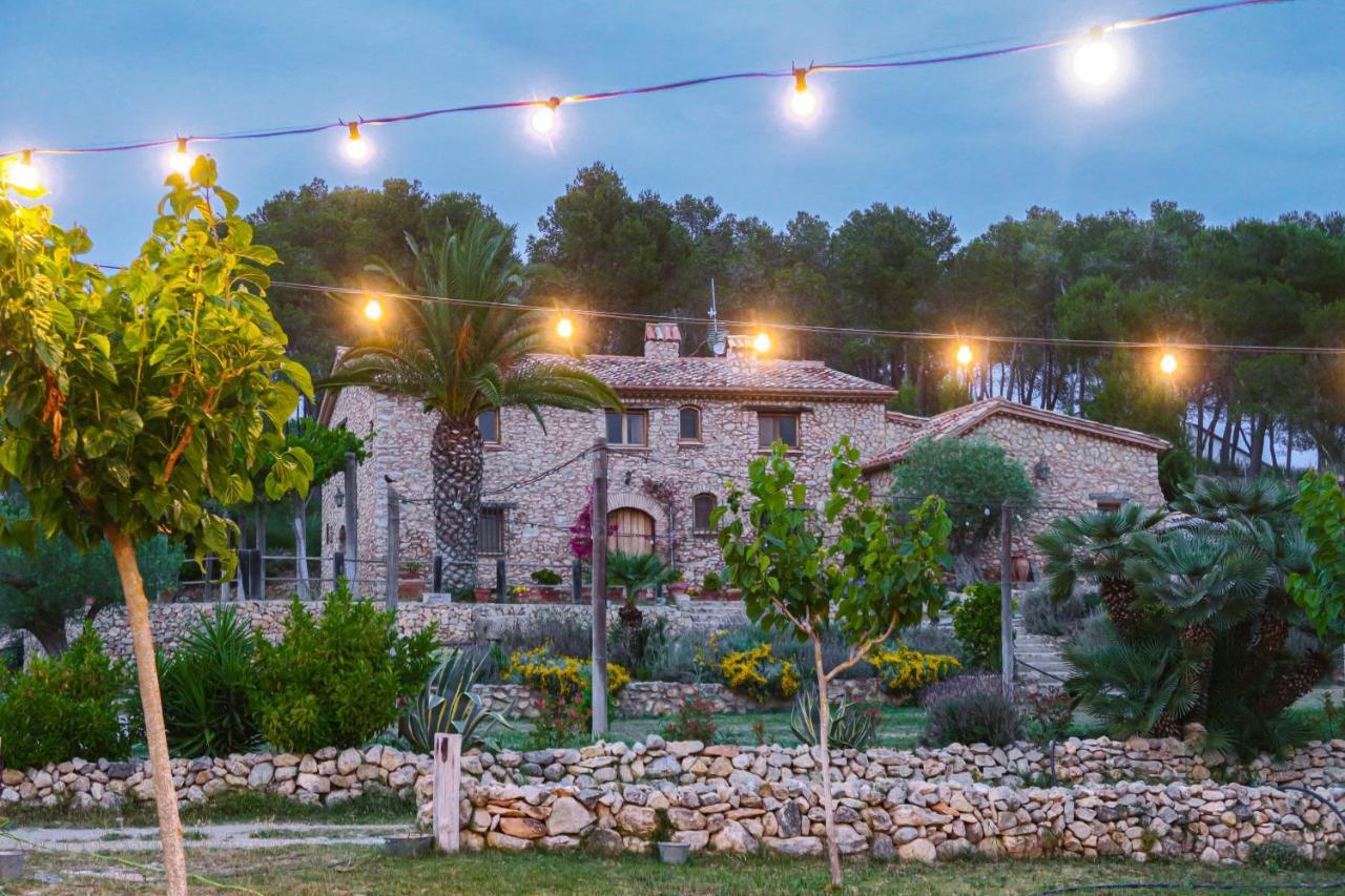 Masia Pou De La Vinya Sitges Exteriér fotografie